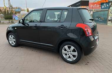 Хэтчбек Suzuki Swift 2010 в 