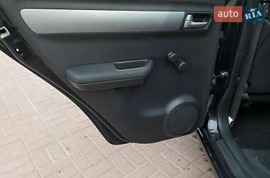 Хэтчбек Suzuki Swift 2010 в 
