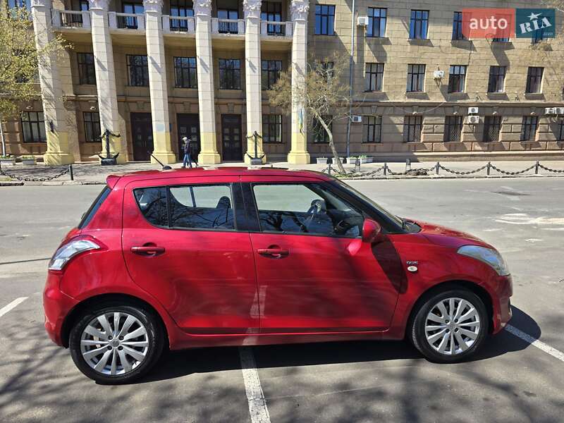 Хетчбек Suzuki Swift 2012 в Одесі
