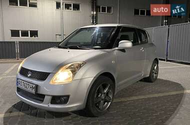 Хэтчбек Suzuki Swift 2009 в 