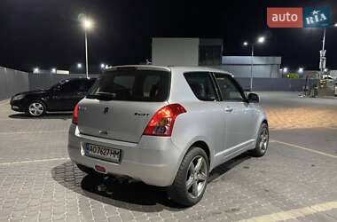 Хэтчбек Suzuki Swift 2009 в 