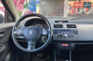 Хэтчбек Suzuki Swift 2008 в 