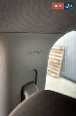 Хетчбек Suzuki Swift 2011 в 