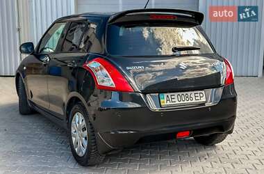 Хетчбек Suzuki Swift 2011 в 