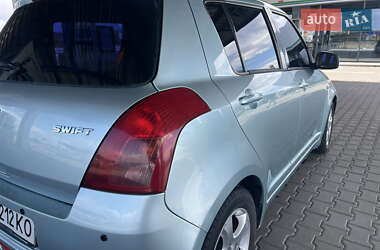 Хетчбек Suzuki Swift 2007 в 