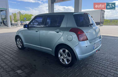 Хетчбек Suzuki Swift 2007 в 