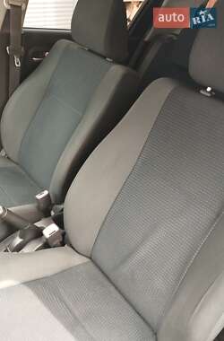 Хэтчбек Suzuki Swift 2010 в 