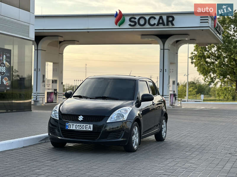 Хэтчбек Suzuki Swift 2012 в Великом Дальнике