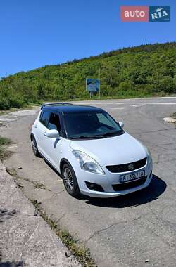 Хэтчбек Suzuki Swift 2011 в 