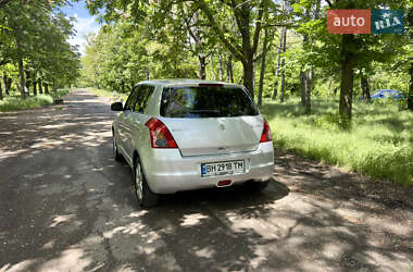 Хэтчбек Suzuki Swift 2008 в 