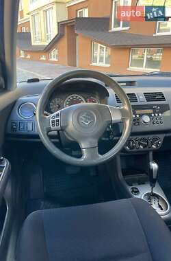Хэтчбек Suzuki Swift 2007 в 
