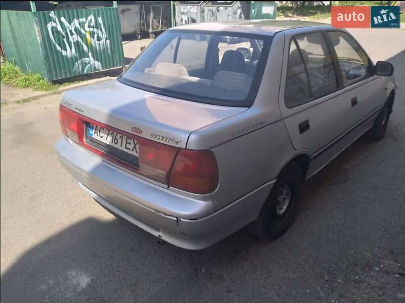 Седан Suzuki Swift 2003 в Славянске