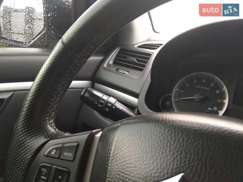 Хэтчбек Suzuki Swift 2011 в Барышевке фото 20 Хэтчбек Suzuki Swift 2011 в Барышевке