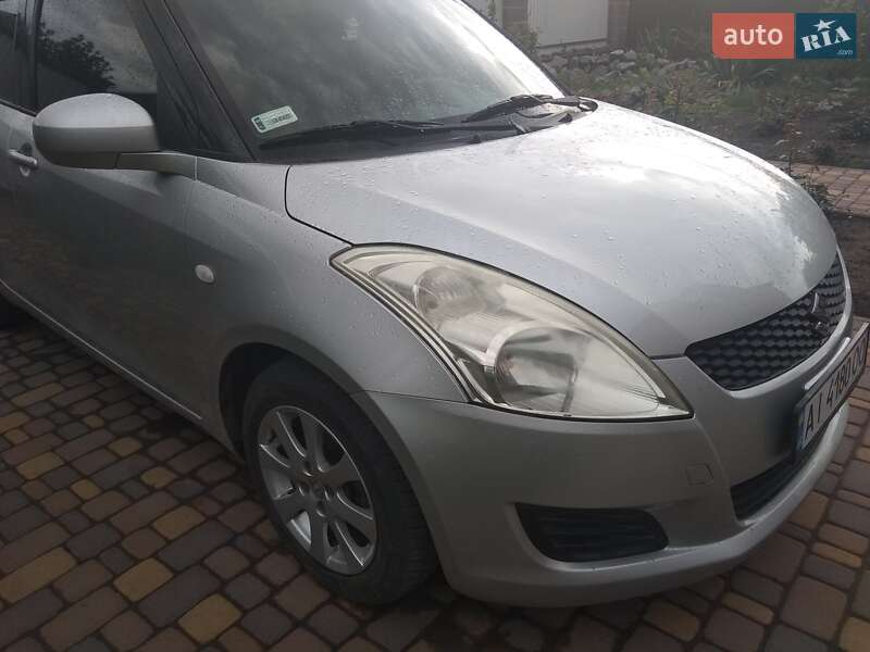 Хэтчбек Suzuki Swift 2011 в Барышевке фото 25 Хэтчбек Suzuki Swift 2011 в Барышевке