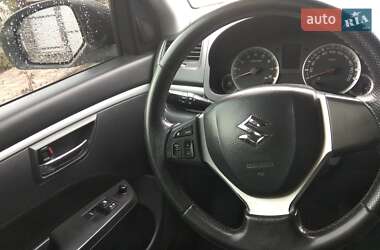 Хэтчбек Suzuki Swift 2011 в 