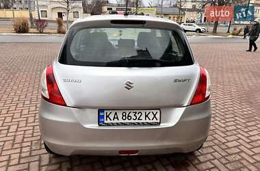 Хэтчбек Suzuki Swift 2011 в 