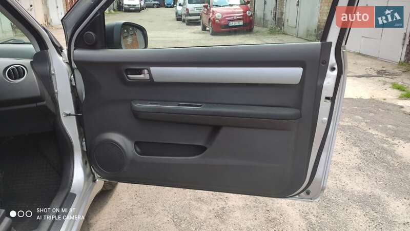 Хетчбек Suzuki Swift 2008 в Києві
