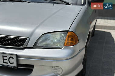 Седан Suzuki Swift 2003 в 