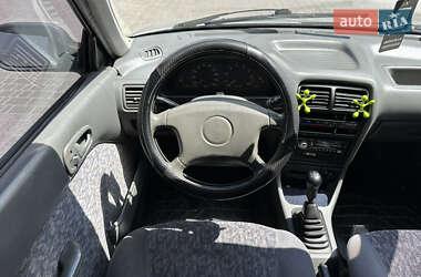 Седан Suzuki Swift 2003 в 