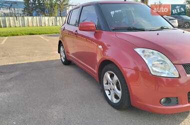 Хэтчбек Suzuki Swift 2006 в 
