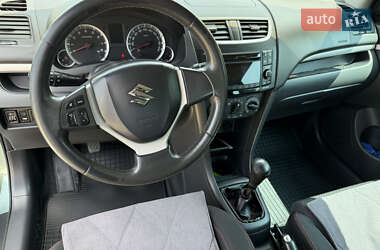 Хэтчбек Suzuki Swift 2011 в 
