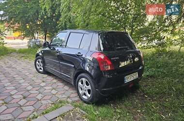 Хэтчбек Suzuki Swift 2007 в 