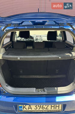 Хетчбек Suzuki Swift 2007 в 