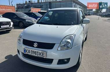 Хэтчбек Suzuki Swift 2008 в 