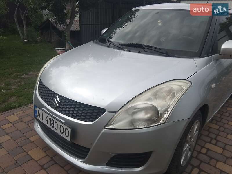 Хэтчбек Suzuki Swift 2011 в Барышевке фото 60 Хэтчбек Suzuki Swift 2011 в Барышевке