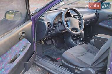 Хэтчбек Suzuki Swift 2000 в 
