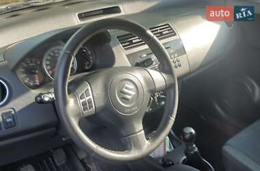 Хэтчбек Suzuki Swift 2008 в 