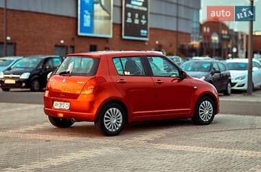 Хэтчбек Suzuki Swift 2007 в 