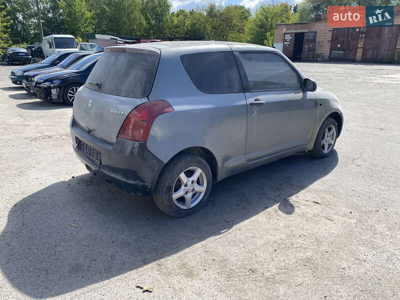 Хэтчбек Suzuki Swift 2008 в Звягеле