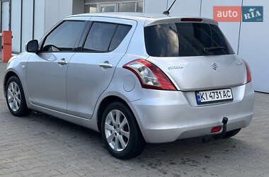 Хетчбек Suzuki Swift 2011 в 