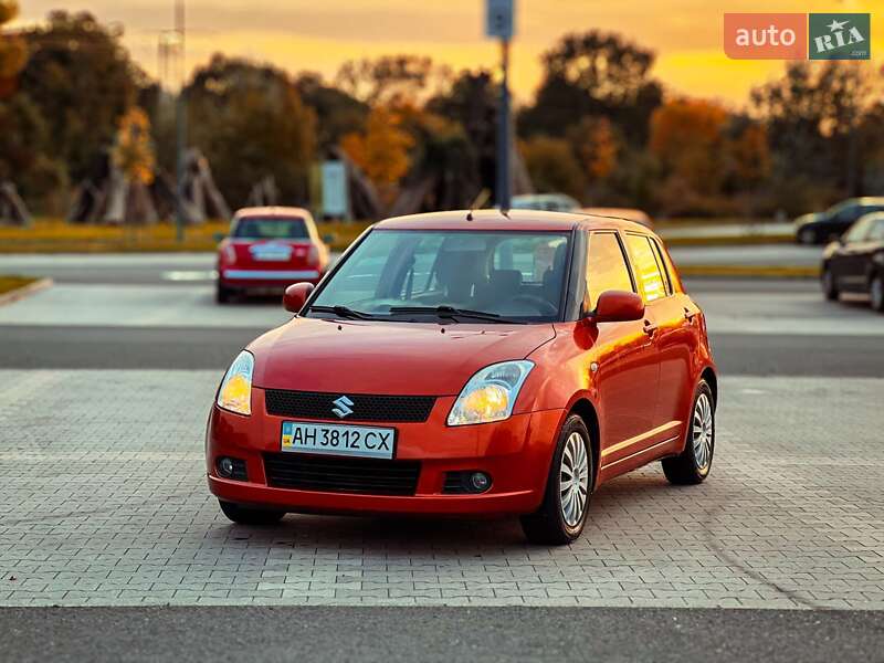 Хетчбек Suzuki Swift 2007 в Києві