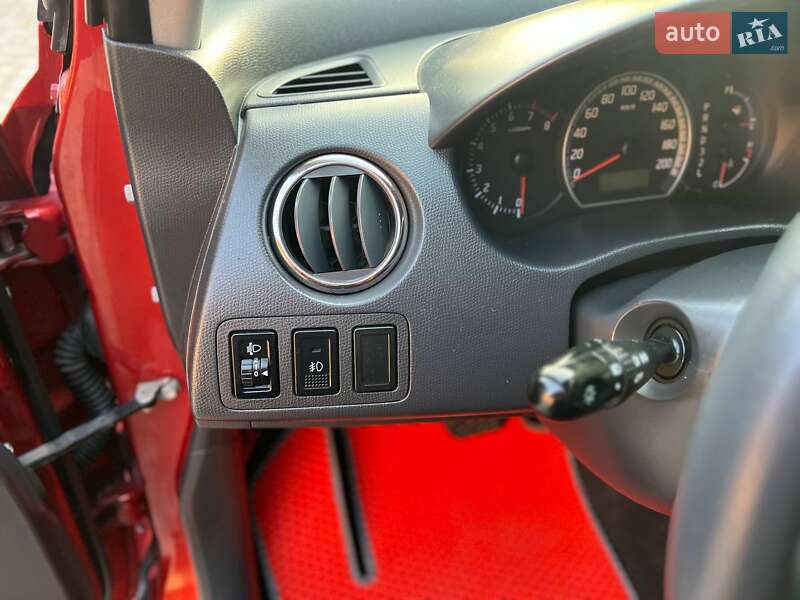 Хэтчбек Suzuki Swift 2008 в Лысянке