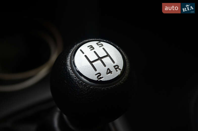 Хетчбек Suzuki Swift 2013 в Києві