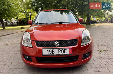 Хэтчбек Suzuki Swift 2008 в 