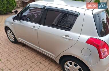 Хэтчбек Suzuki Swift 2008 в 