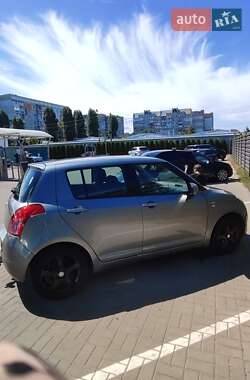 Хэтчбек Suzuki Swift 2008 в 