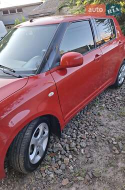 Хэтчбек Suzuki Swift 2008 в 