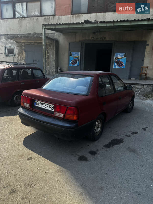 Седан Suzuki Swift 1995 в Одесі