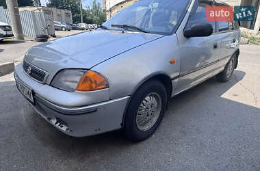 Хэтчбек Suzuki Swift 2003 в Харькове