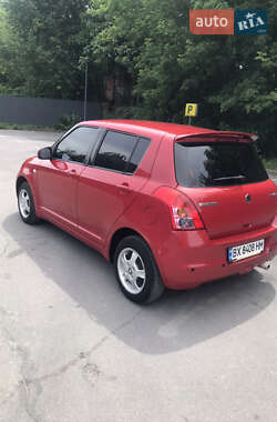 Хетчбек Suzuki Swift 2010 в 