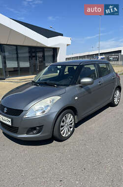 Хэтчбек Suzuki Swift 2012 в Львове