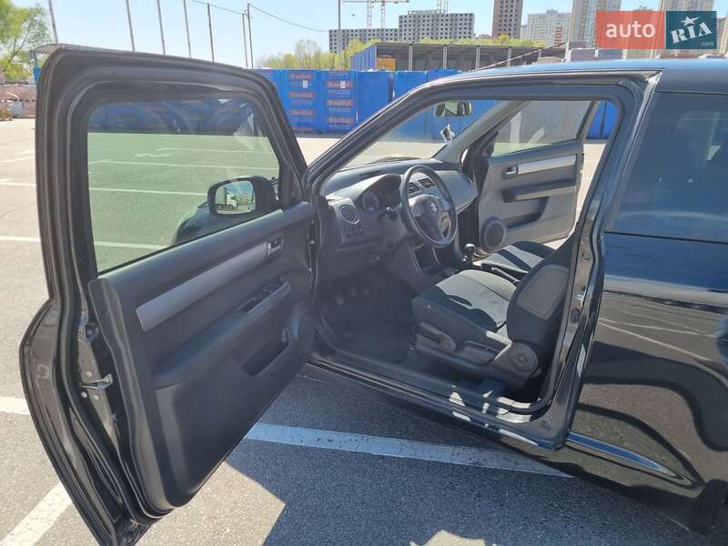 Хетчбек Suzuki Swift 2008 в Києві