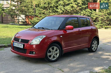 Хэтчбек Suzuki Swift 2007 в 