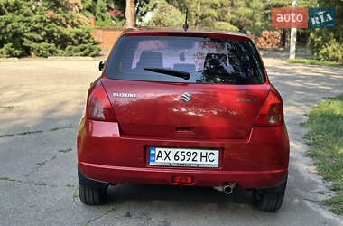 Хэтчбек Suzuki Swift 2007 в 