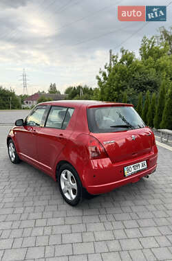 Хетчбек Suzuki Swift 2007 в 