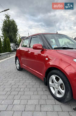 Хетчбек Suzuki Swift 2007 в 